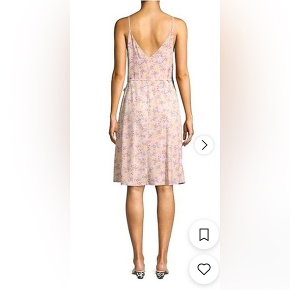 NWT BCBGeneration Surplice Wrap Dress Allover Floral in Rose Smoke Size Medium - Picture 6 of 16